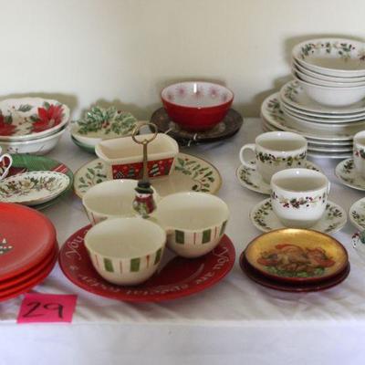 Lot 29 Christmas Ceramic Dishes