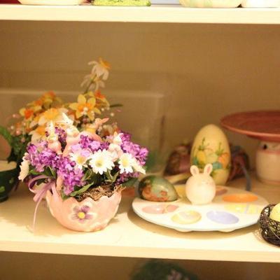 Lot 38 Easter Home Decor