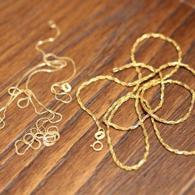 Lot 187 14K Gold Necklace Chains