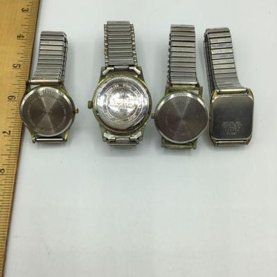 4 Vintage Mens Watches *NOT RUNNING*