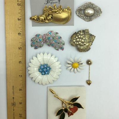 Assorted Pin Brooch Lot