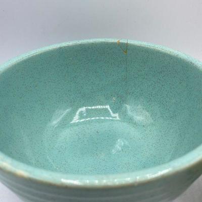 Pair of McCoy Speckled Beehive Rings Mixing Bowls