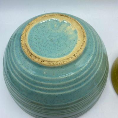 Pair of McCoy Speckled Beehive Rings Mixing Bowls