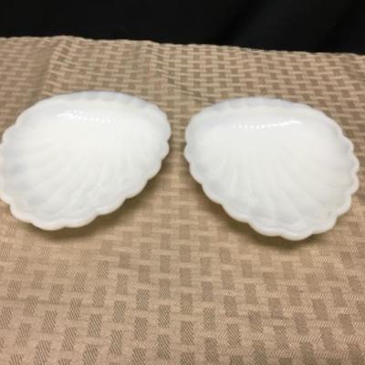 Shell Shaped Milk Glass Soap Dishes 