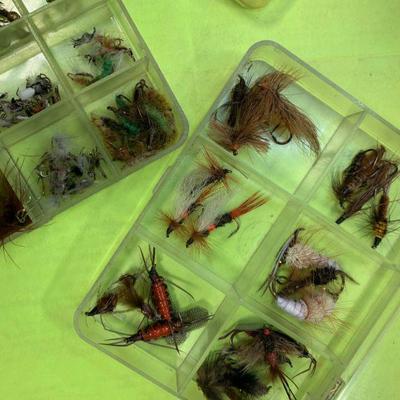 #117 Vintage Flies and Containers