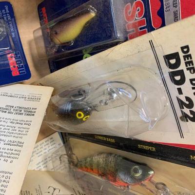 #229 Box of Vintage Fishing Misc.
