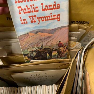 #322 Vintage Maps & Collectible Pamphlets