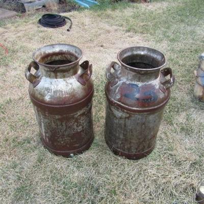 ES-2  TWO MILK CANS