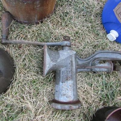 ES-13  MISCELLANEOUS KITCHEN