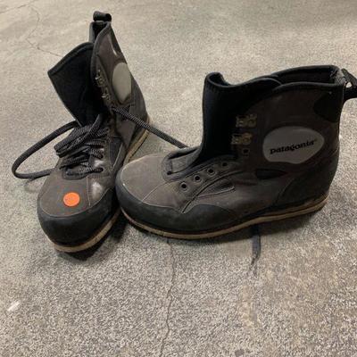 #80 Vintage Pantagonia Boots Size 9