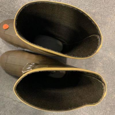 #82 Vintage Eddie Bauer Rubber Boots 
