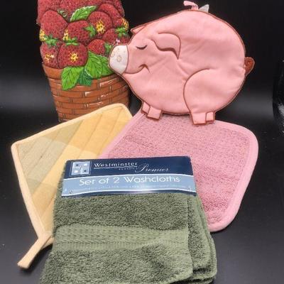 Kitchen Linen Lot