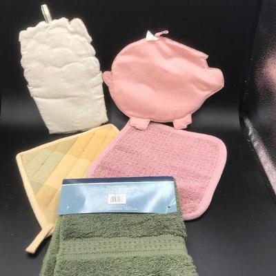 Kitchen Linen Lot