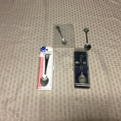 Souvenir spoons 
