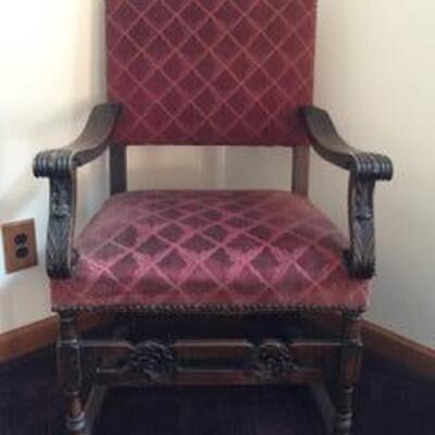H9 Vintage ornate upholstered chair