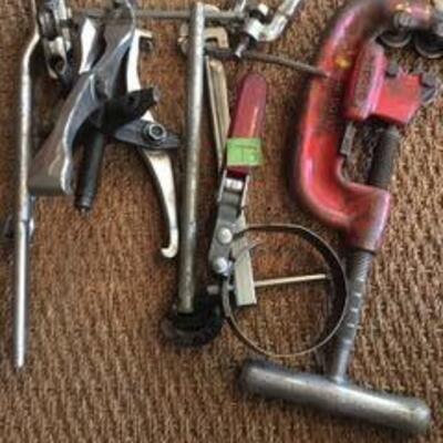 T3 Assorted pipe cutters