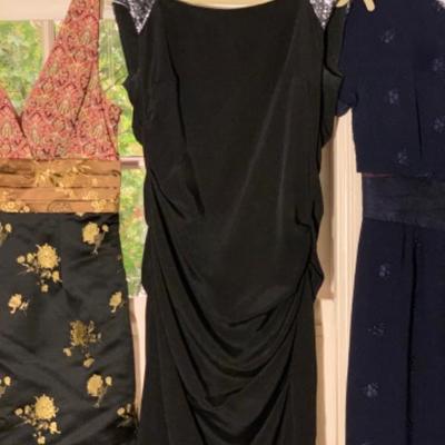 44. 5 Designer Evening Dresses, Womenâ€™s Size 6