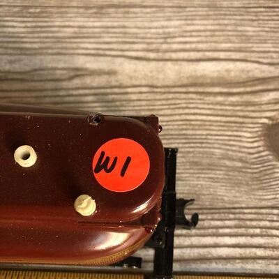 W1:  Marchesi Di Barolo Pennsylvania 2332 Train