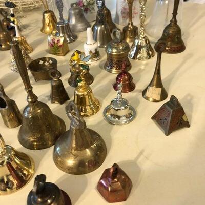 Lot 33 - Bell Collection
