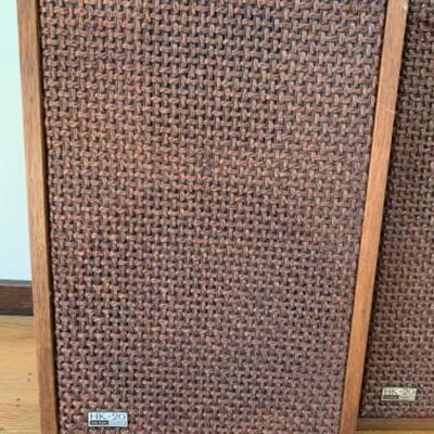 70.  Pair of Harmon Kardon speakers (11.5”x8.5”x12.5”)
