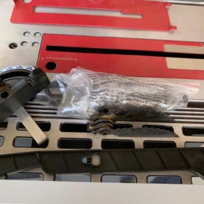 92.  Portable table saw (mint condition) by Chicago Electric