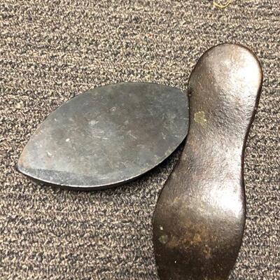 Vintage Sad Iron & Shoe Cobbler Anvil Foot