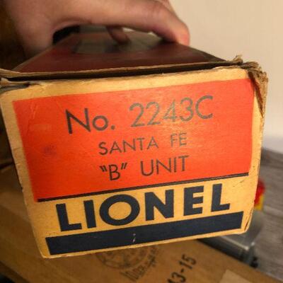 W5: Lionel Sante Fe Units (Trains 2243C & 2243P)