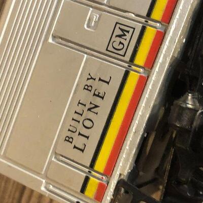 W5: Lionel Sante Fe Units (Trains 2243C & 2243P)