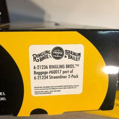 W6:  K-Line 6-21235/ 6-21236 Ringling Train Cars