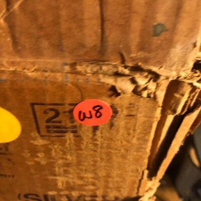 W8: Tain Accessories: Grass, Piers, and More