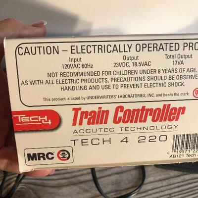 W14: Tech Train Controller 41220
