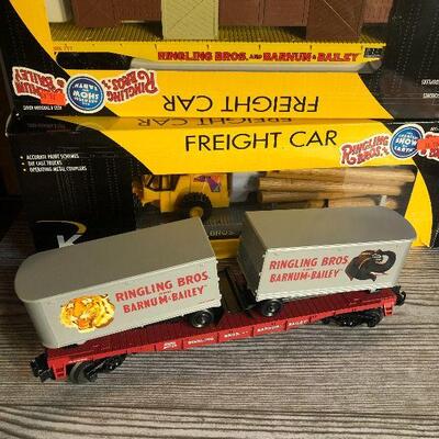 W15: K-Line Freight Car Lot (Ringling Bros. 21471/21240/21239)