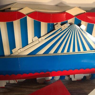 W20: Ertl Clyde Beatty Cole Circus Lot