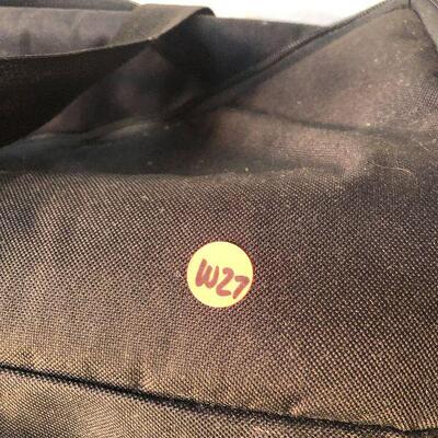 W27: Sno Industries Ceramic Kiln & Accessories