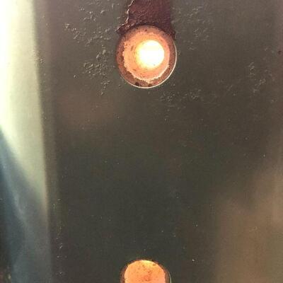 W27: Sno Industries Ceramic Kiln & Accessories