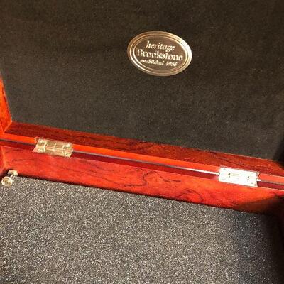 W32: Shoeshine Kit/Accesories and Storage Boxes