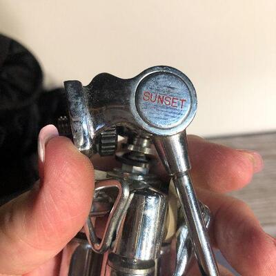 W35: CHI Aura Tester &Tripod