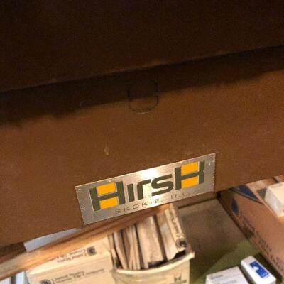 W36: Hirsch Tool Bench