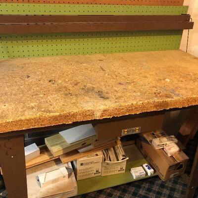 W36: Hirsch Tool Bench