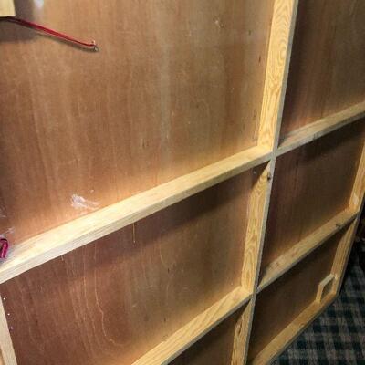 W40: Custom Train Table with Tracks