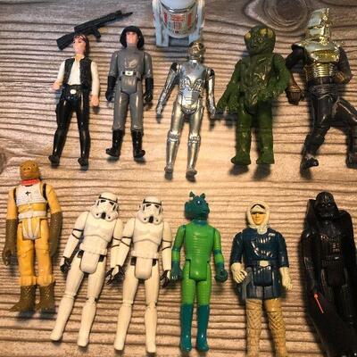 W44: Vintage Star Wars Action Figures and Space Case