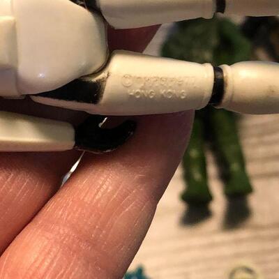 W44: Vintage Star Wars Action Figures and Space Case