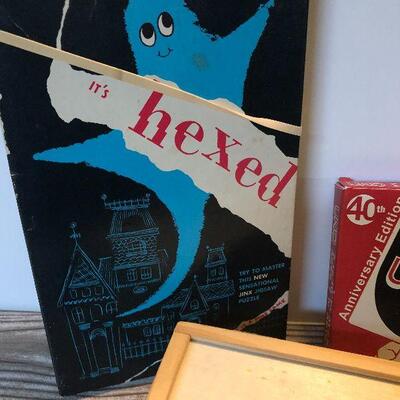 W45: Game lot, Cribbage and more