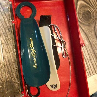 W49: Sewing Kit with Accessories