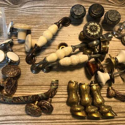 W50: Decorative Drawer Pull Lot (Upcyclers Dream)