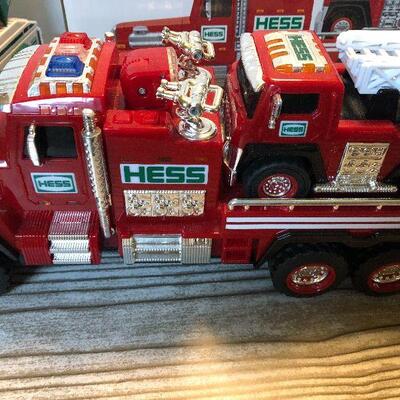 W52: Hess Firetrucks & Aircrafts Lot