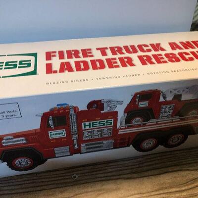 W52: Hess Firetrucks & Aircrafts Lot