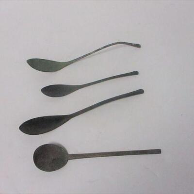 Lot 53 - Vintage Various Size and Function Cooking Utensils 