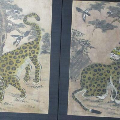 Lot 60 - Vintage Asian Leopard Double Panel Screen