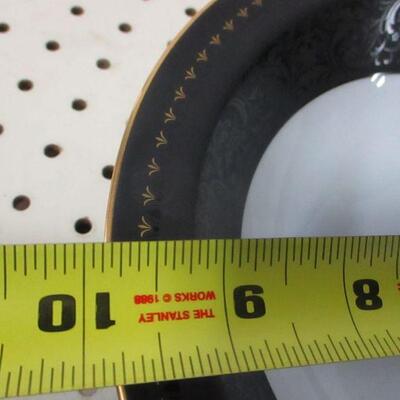 Lot 64 - Noritake â€œBenedicta 6976â€ Serving Platters & Bowl